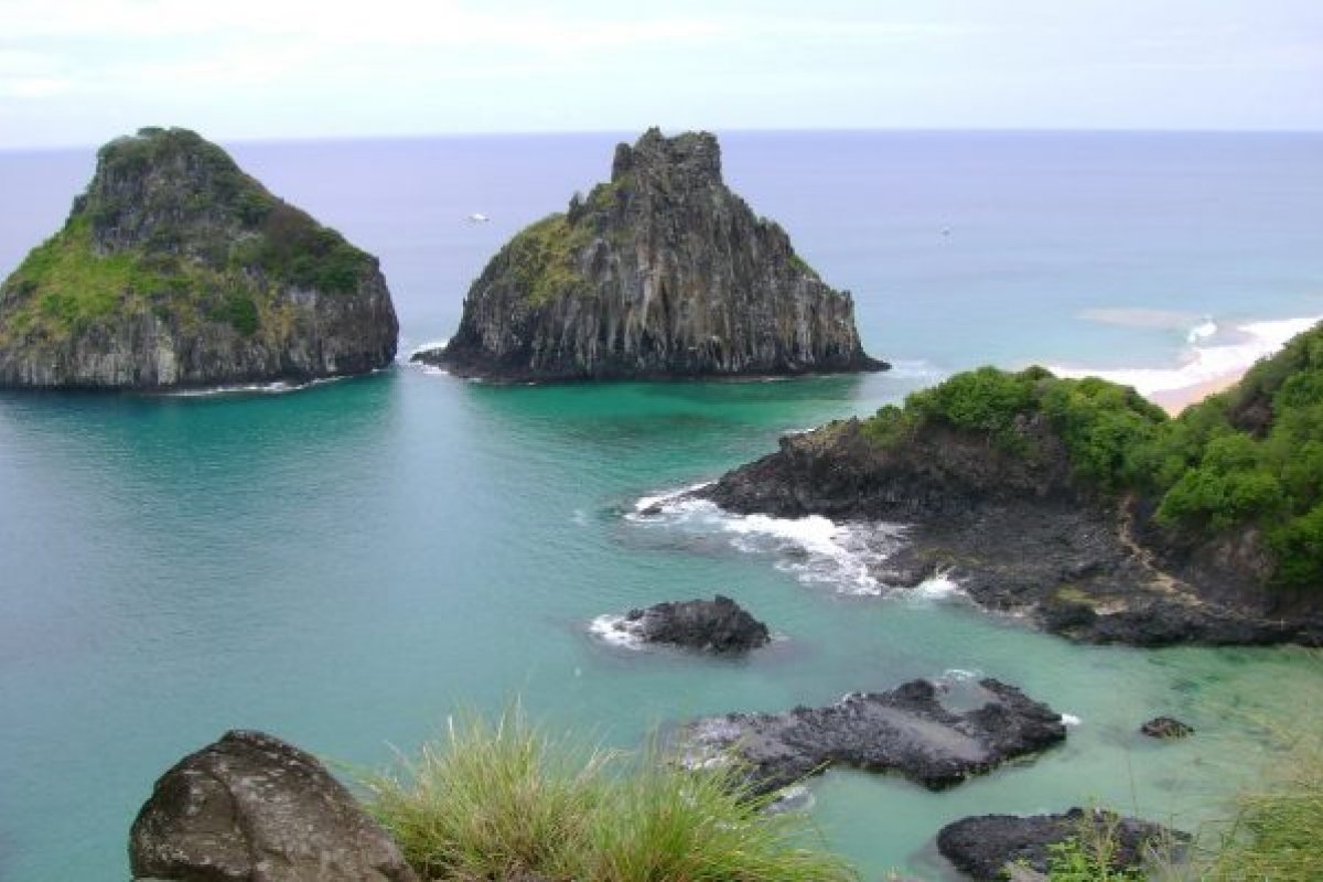 Arquipélago Fernando de Noronha vai proibir carros a combustão
