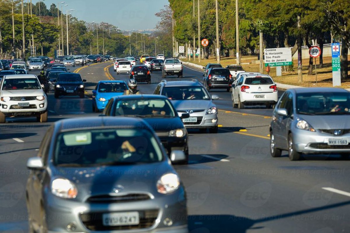 Multas por excesso de velocidade permitida em até 20% dispara 70% nas estradas federais 