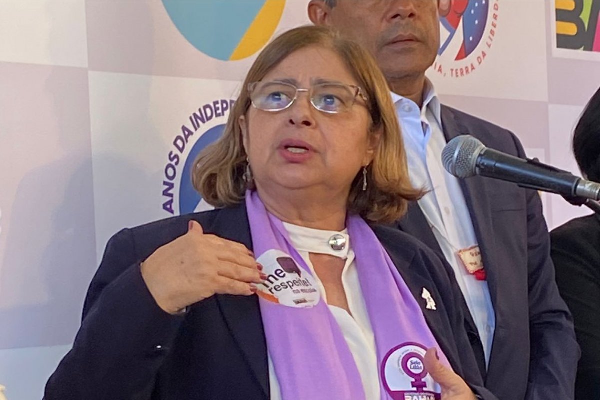 Ministra considera que reforma ministerial pode reduzir número de mulheres no governo federal