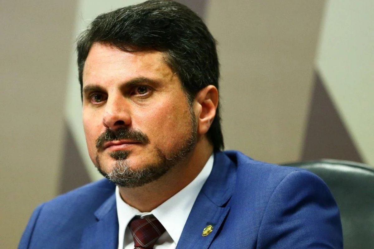 Marcos do Val deve prestar depoimento à PF na próxima semana
