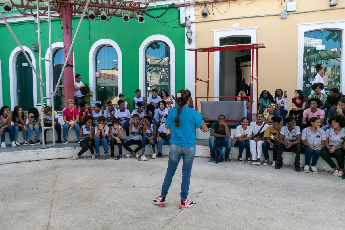 Bate-papo inspirador para jovens em “Uma Quarta de FreePelô”! 