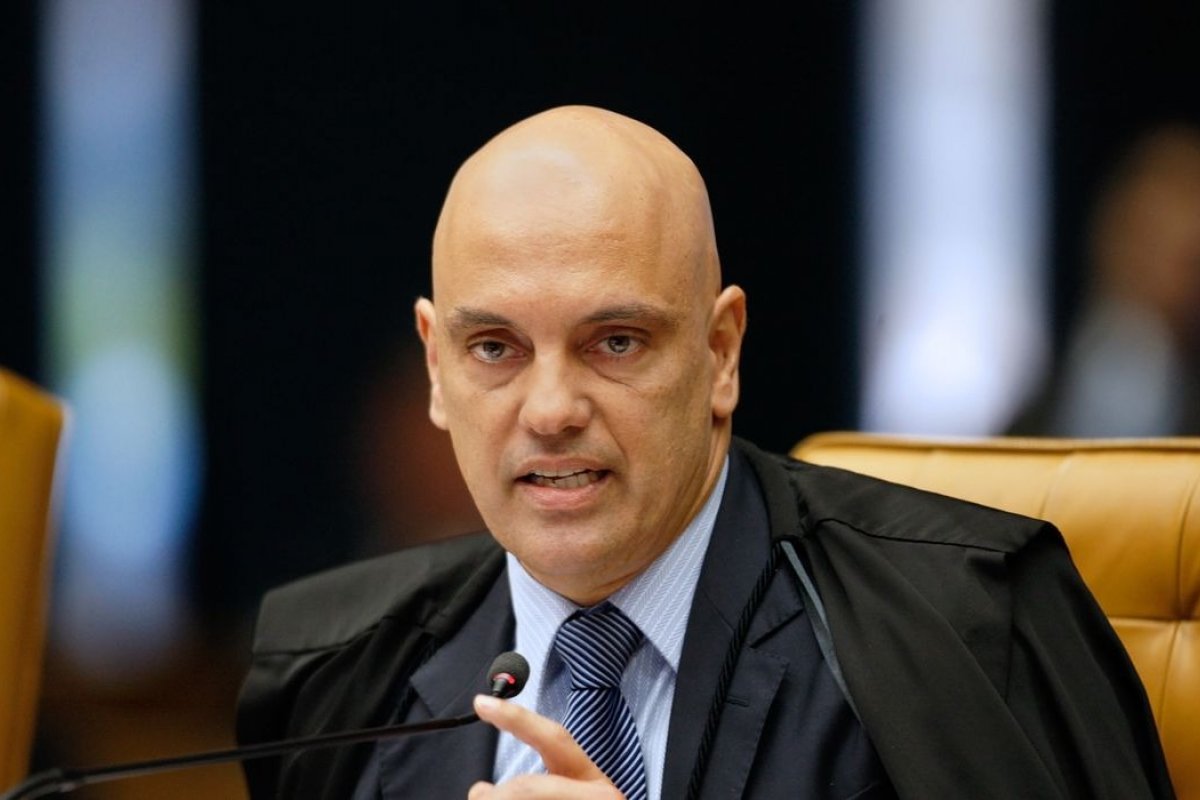 PGR diz que tomará medidas cabíveis sobre agressões a Moraes