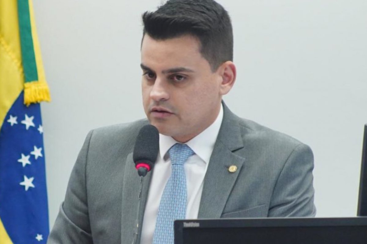 Presidente do PL confirma expulsão do deputado Yuri do Paredão do partido