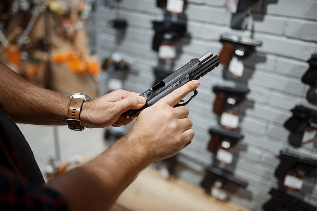 Novo decreto de Lula reduz quantidade de armas e munições permitidas para CACs 