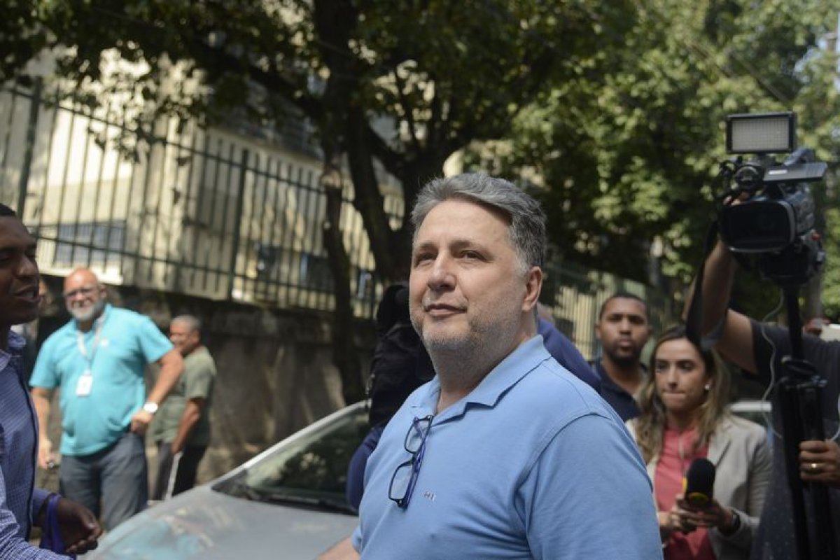 Anthony Garotinho é internado em hospital no Rio de Janeiro