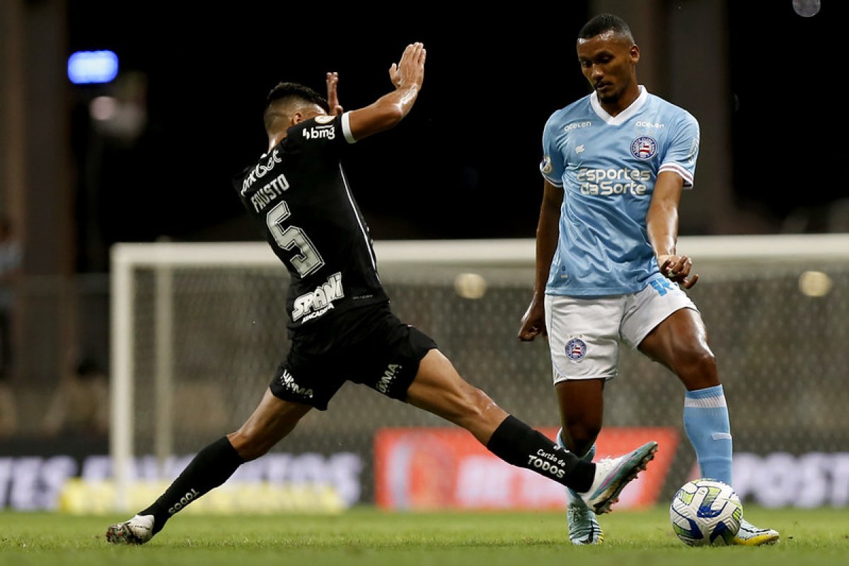 Bahia empata sem gols com Corinthians e pode entrar na zona de rebaixamento
