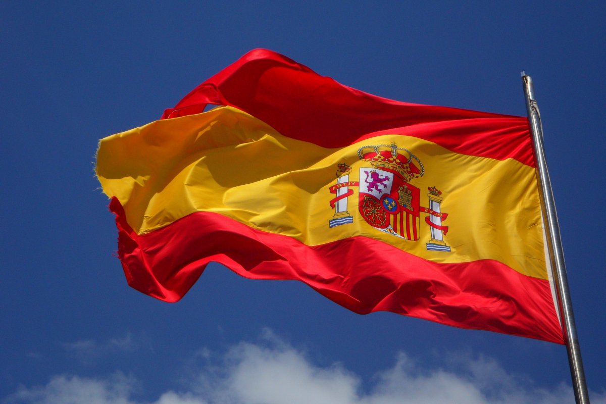 Eleições na Espanha: Extrema direita disputa espaço no governo pela primeira vez desde o fim do regime franquista