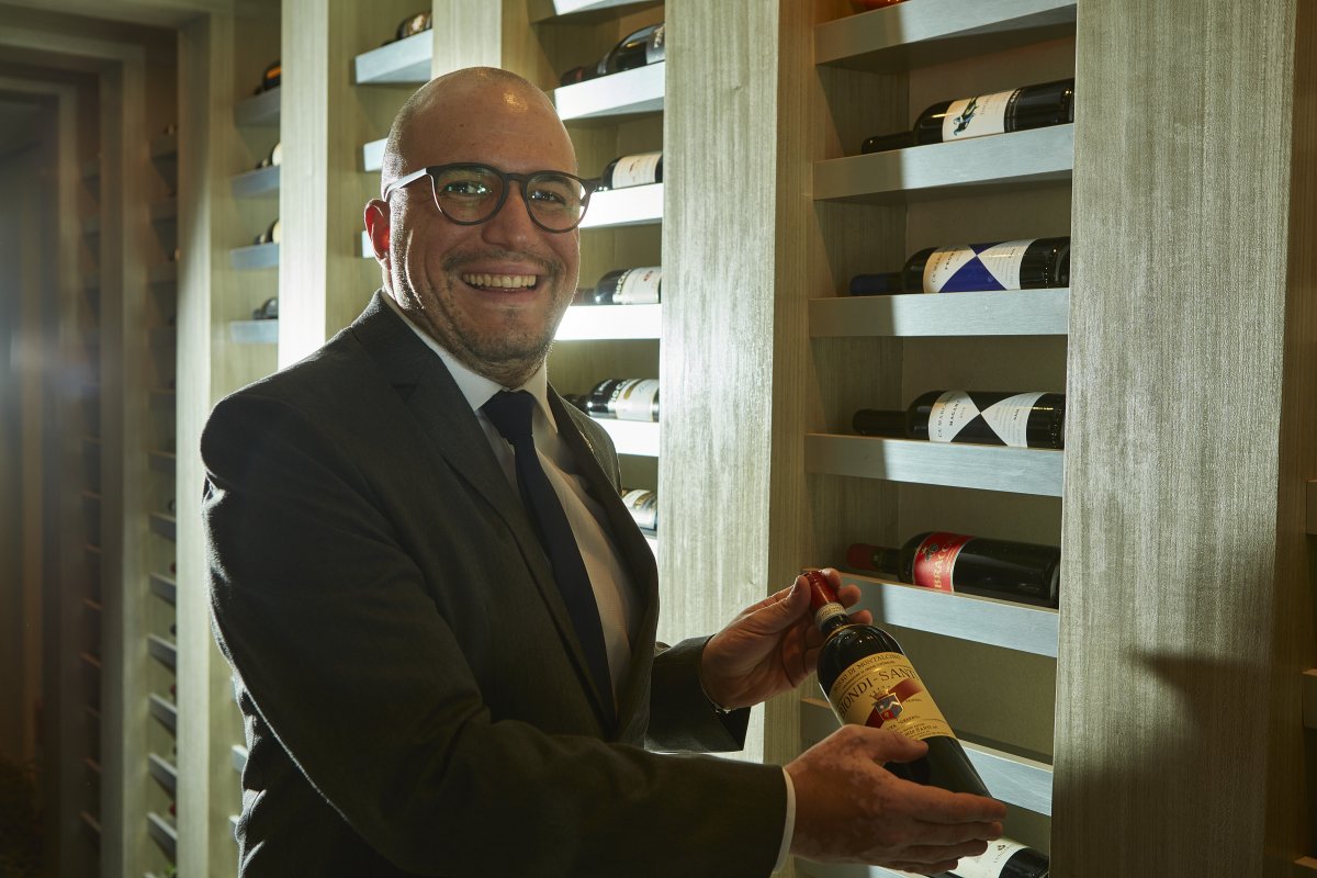 Novo restaurante de luxo de SP recebe embaixador da Casa Antinori para  apresentar o Franciacorta da lendária vinícola italiana! 
