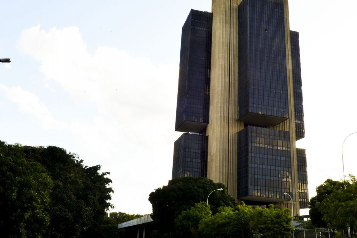 IPCA: prévia da inflação recua 0,04% em julho 
