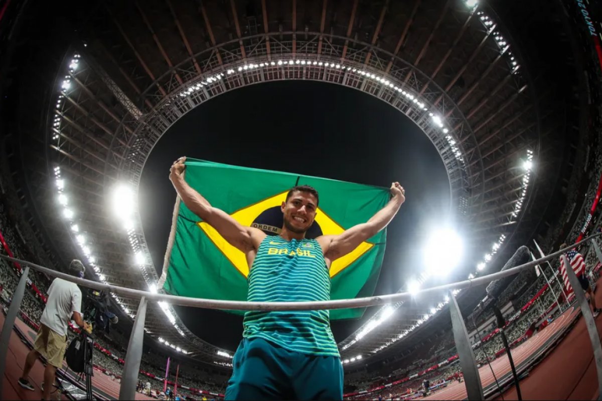 Campeão olímpico Thiago Braz é suspenso provisoriamente por teste positivo de ostarina