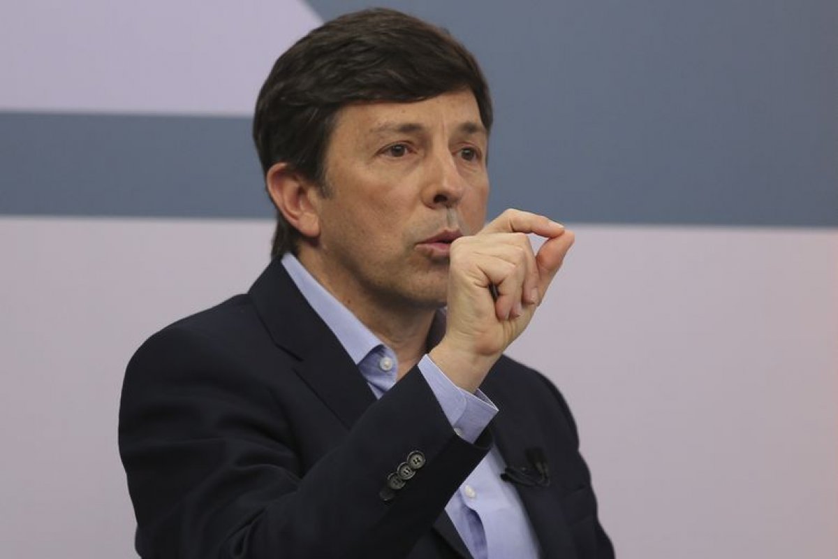 Para Amoêdo, partido Novo se tornou 'satétile do PL’
