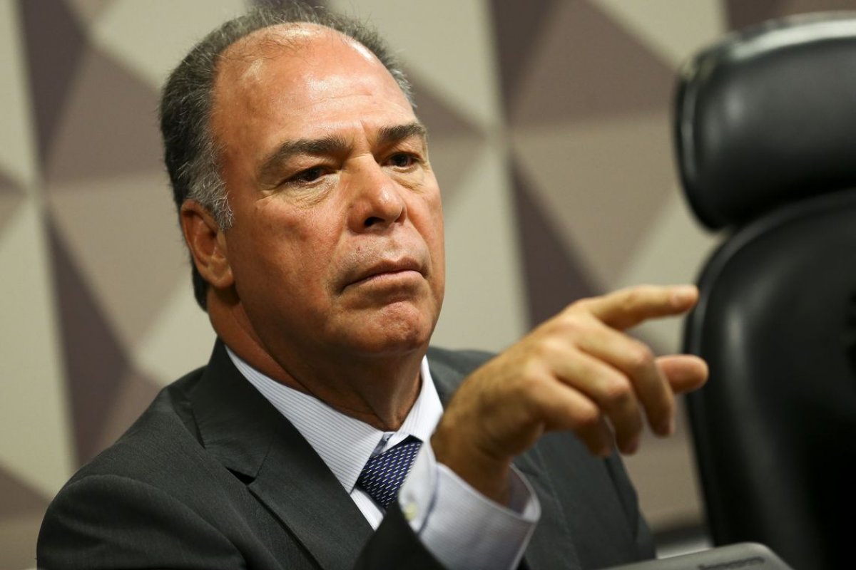 Líder do governo não descarta volta da CPMF 
