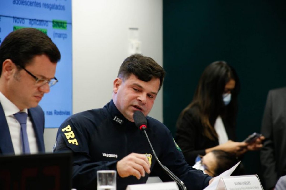 Dirigentes da PRF têm celulares apreendidos por indícios de combinação de versões em depoimentos