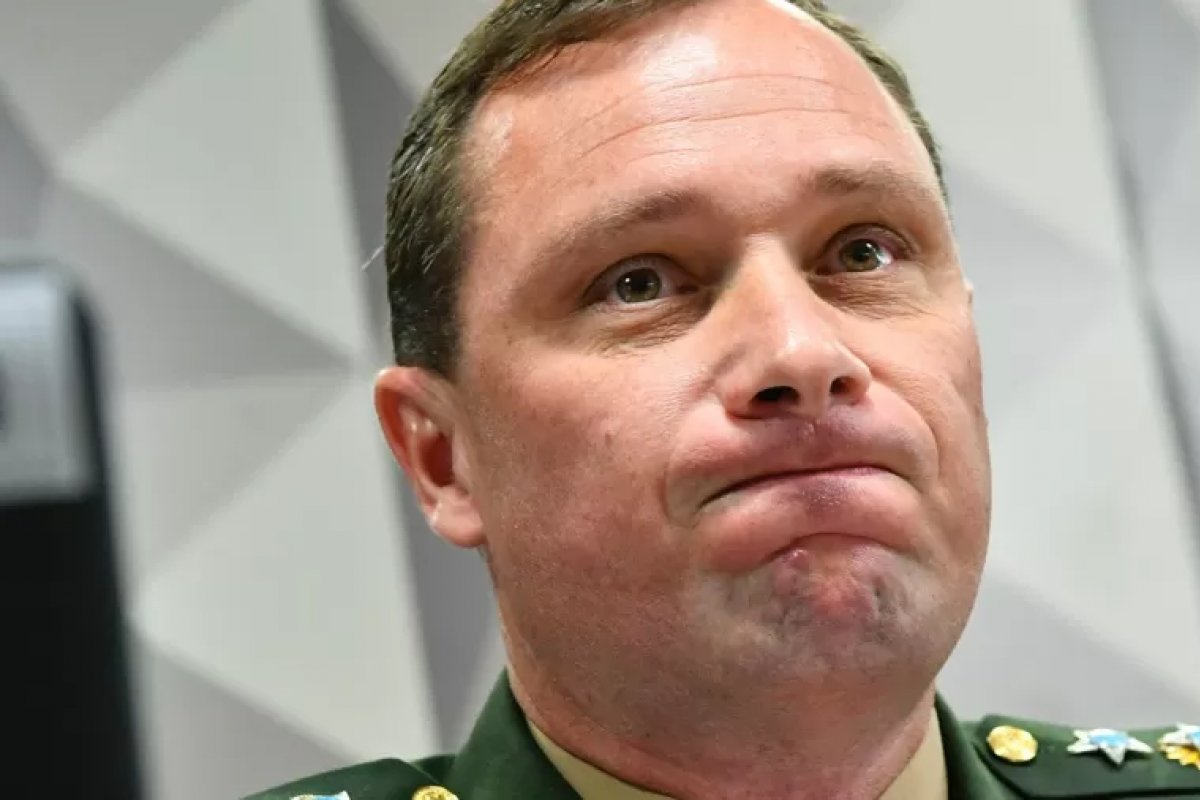 Auxiliares de Bolsonaro presos há três meses, pedem celeridade ao STF em julgamento de liberdade