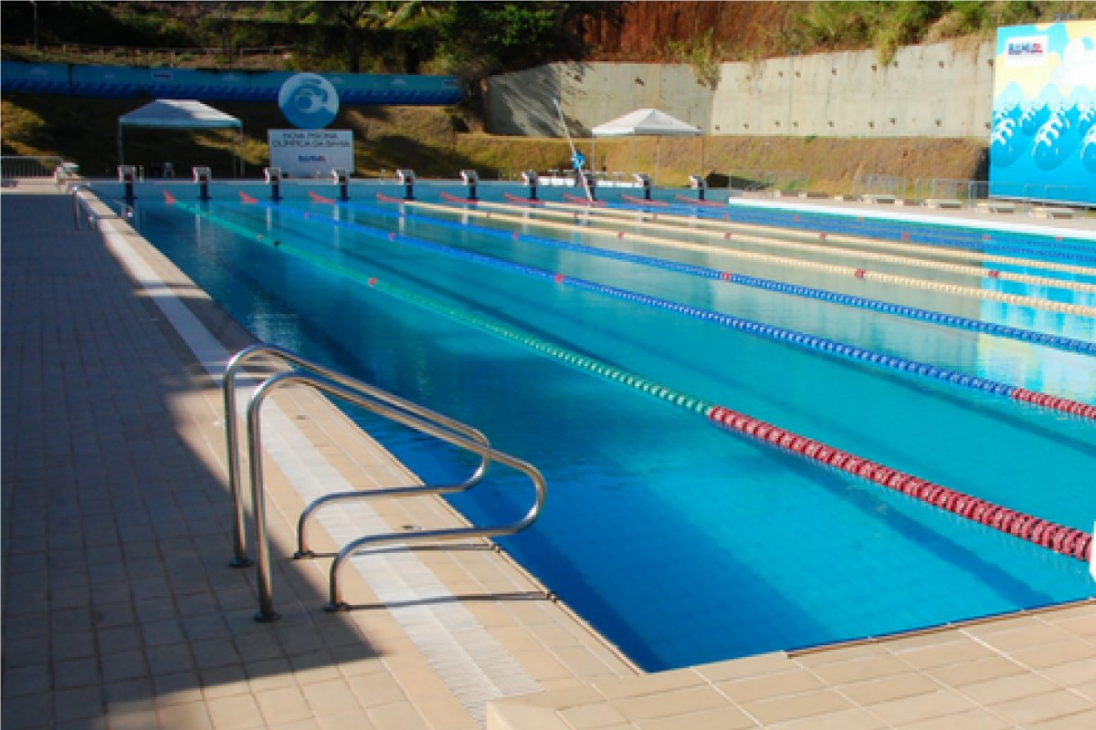Piscina Olímpica da Bahia recebe competições de natação, nado artístico e polo aquático neste sábado