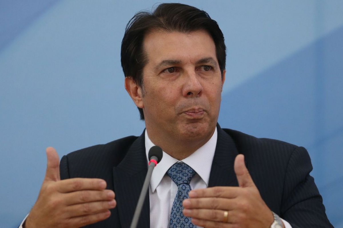 Arthur Maia diz que CPMI do 8 de janeiro não abordará caso das joias 