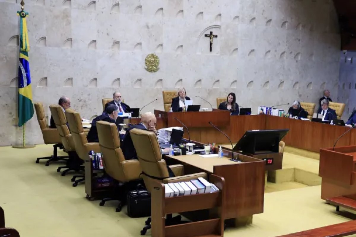 STF rejeita denúncia do "quadrilhão do MDB" 