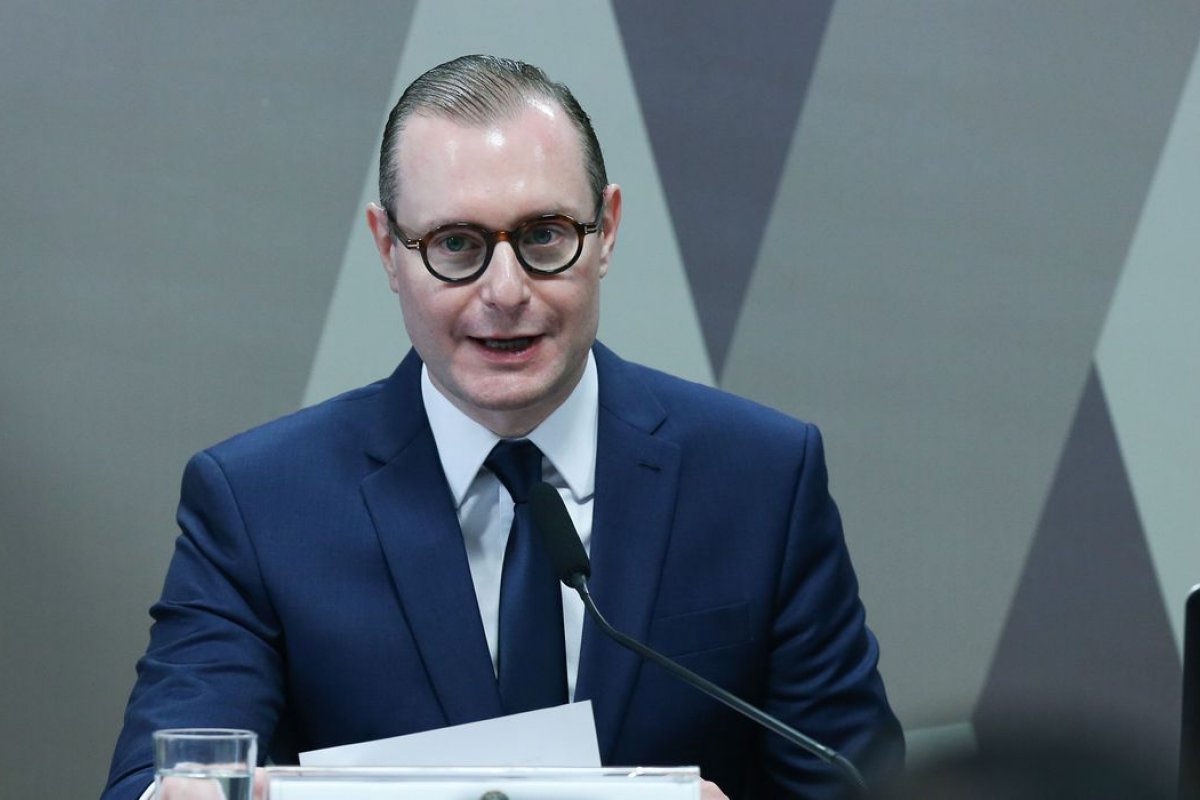 STF suspende julgamento de recurso do INSS sobre "revisão da vida toda"