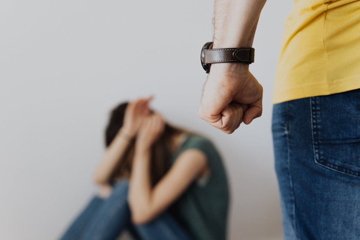 Câmara dos Deputados aprova proposta de perda de bens em casos de violência doméstica
