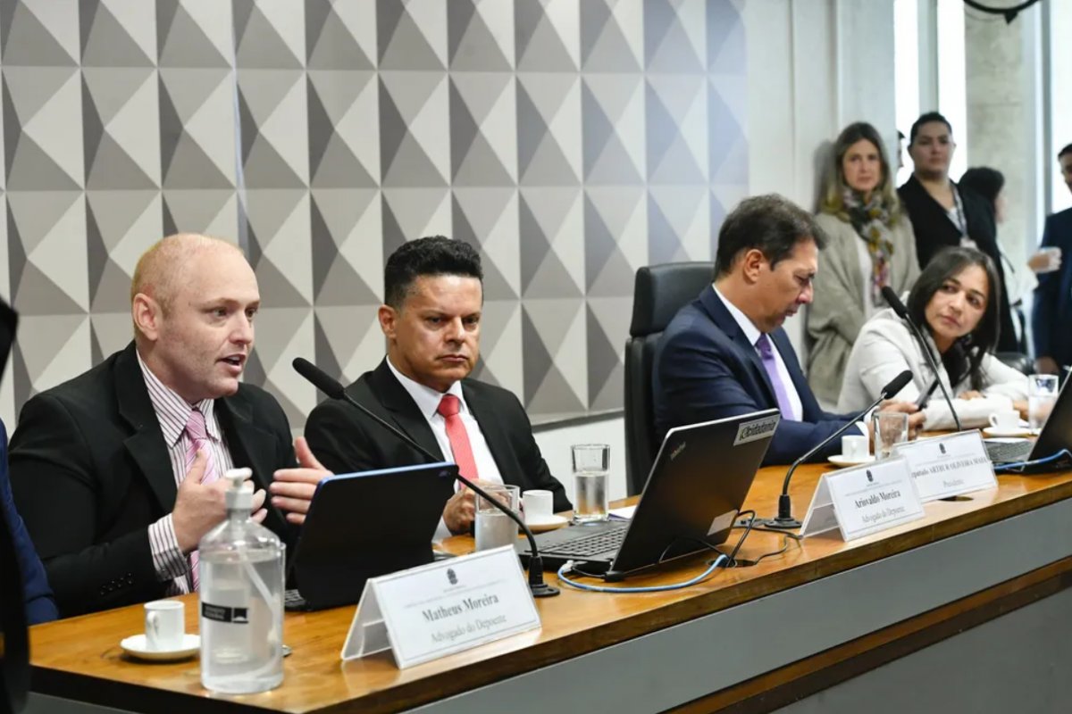 Hacker Delgatti diz que Bolsonaro pediu que ele assumisse autoria de grampo contra Alexandre de Moraes