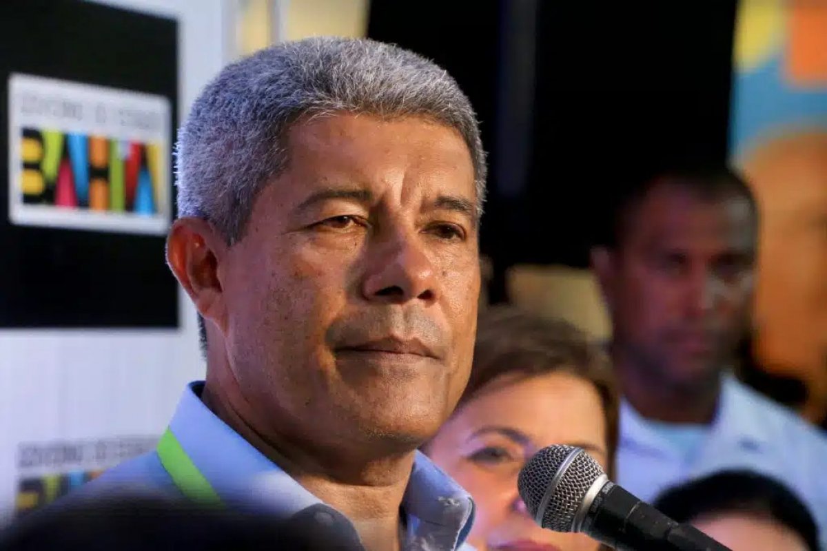 Jerônimo acusa Globo de mentir em reportagem com críticas à Polícia Militar
