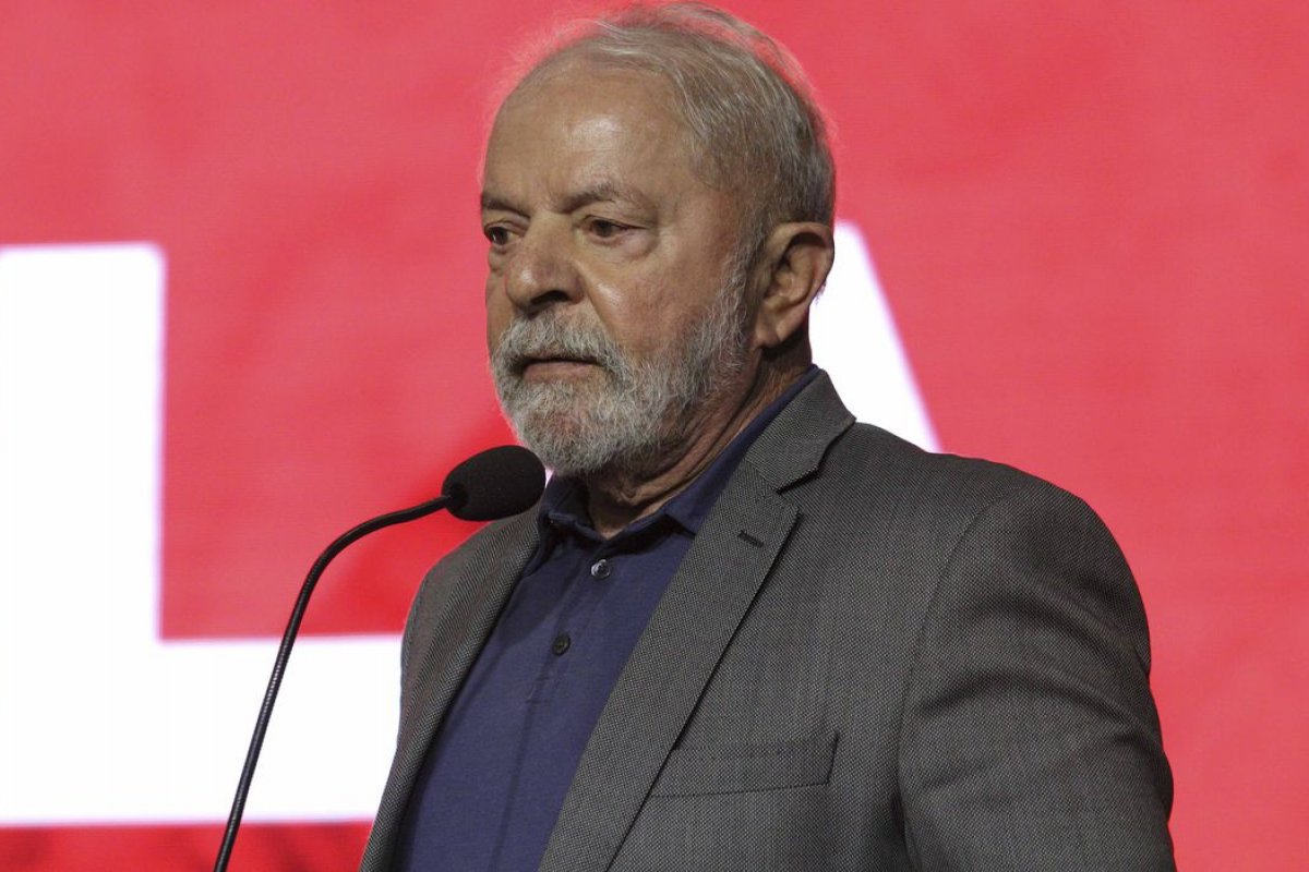 Governo Federal bloqueia verba do Auxílio Gás e pode afetar 2 milhões de famílias