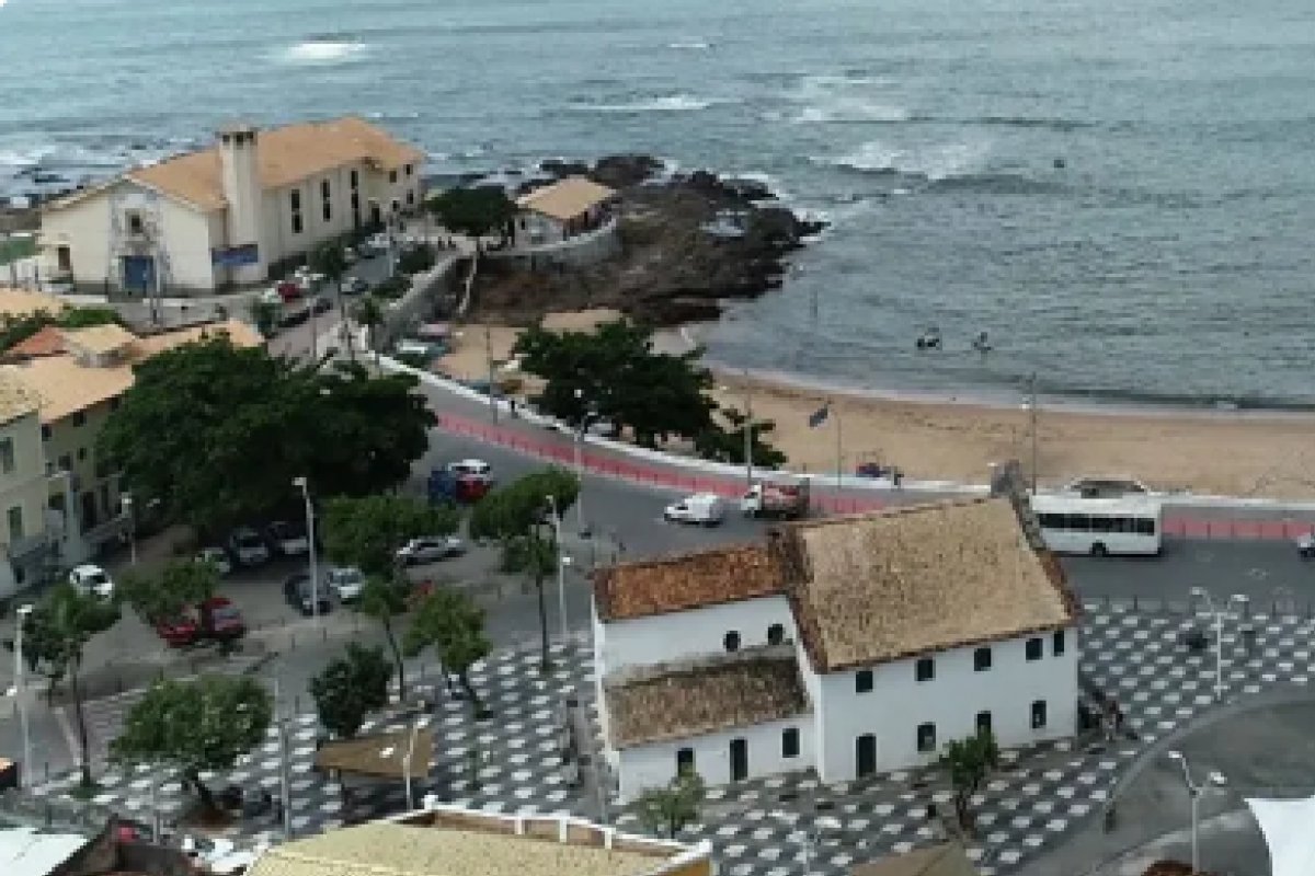 Homem morre após ataque com arma branca no Rio Vermelho, em Salvador