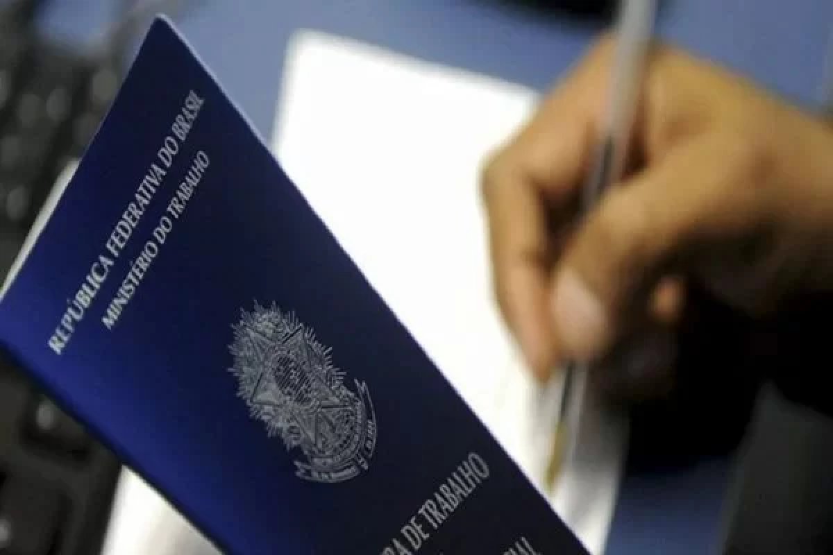 Ministério do Trabalho planeja novo imposto sindical obrigatório para trabalhadores; entenda a proposta