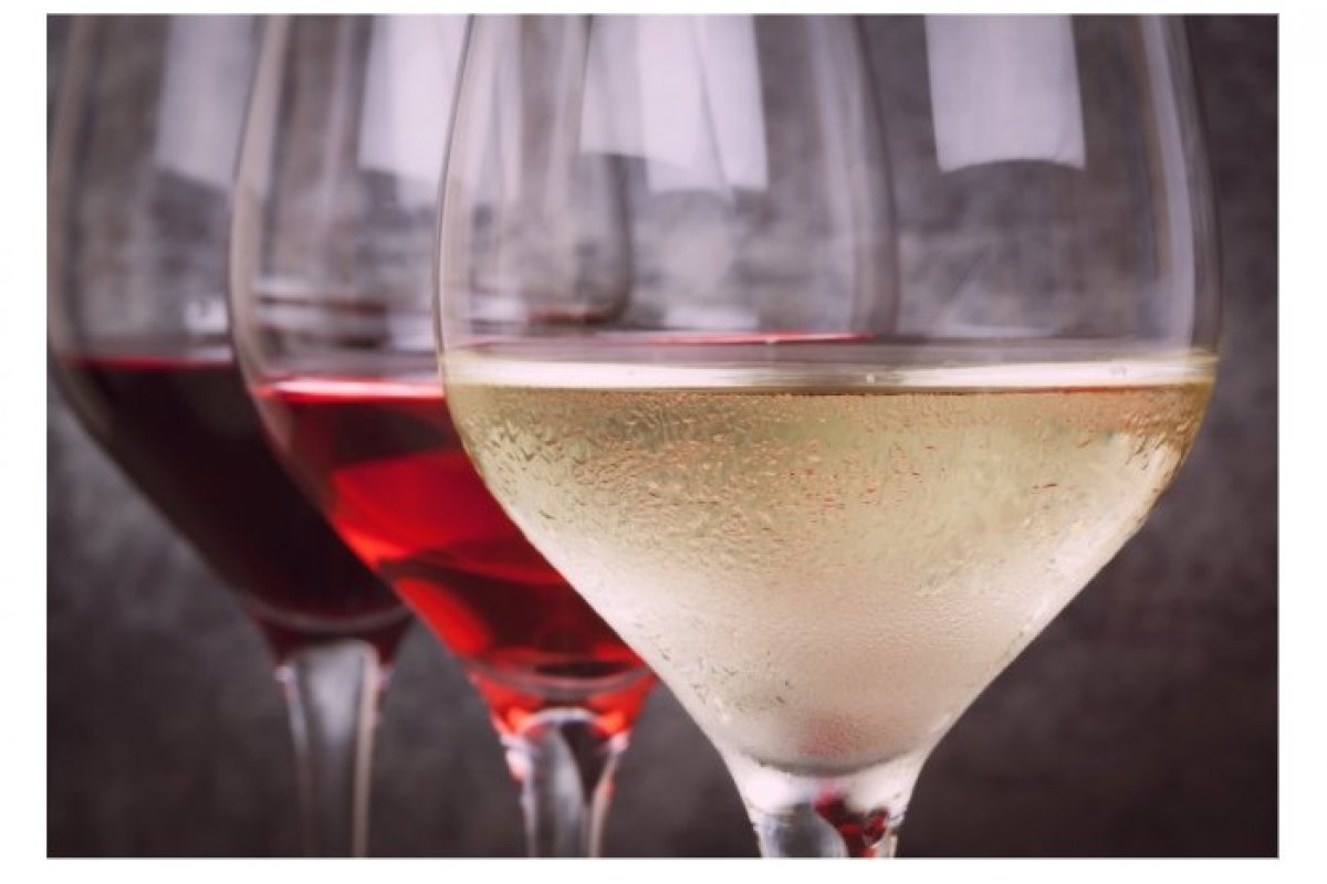 Descubra a temperatura ideal para cada estilo de vinho! 