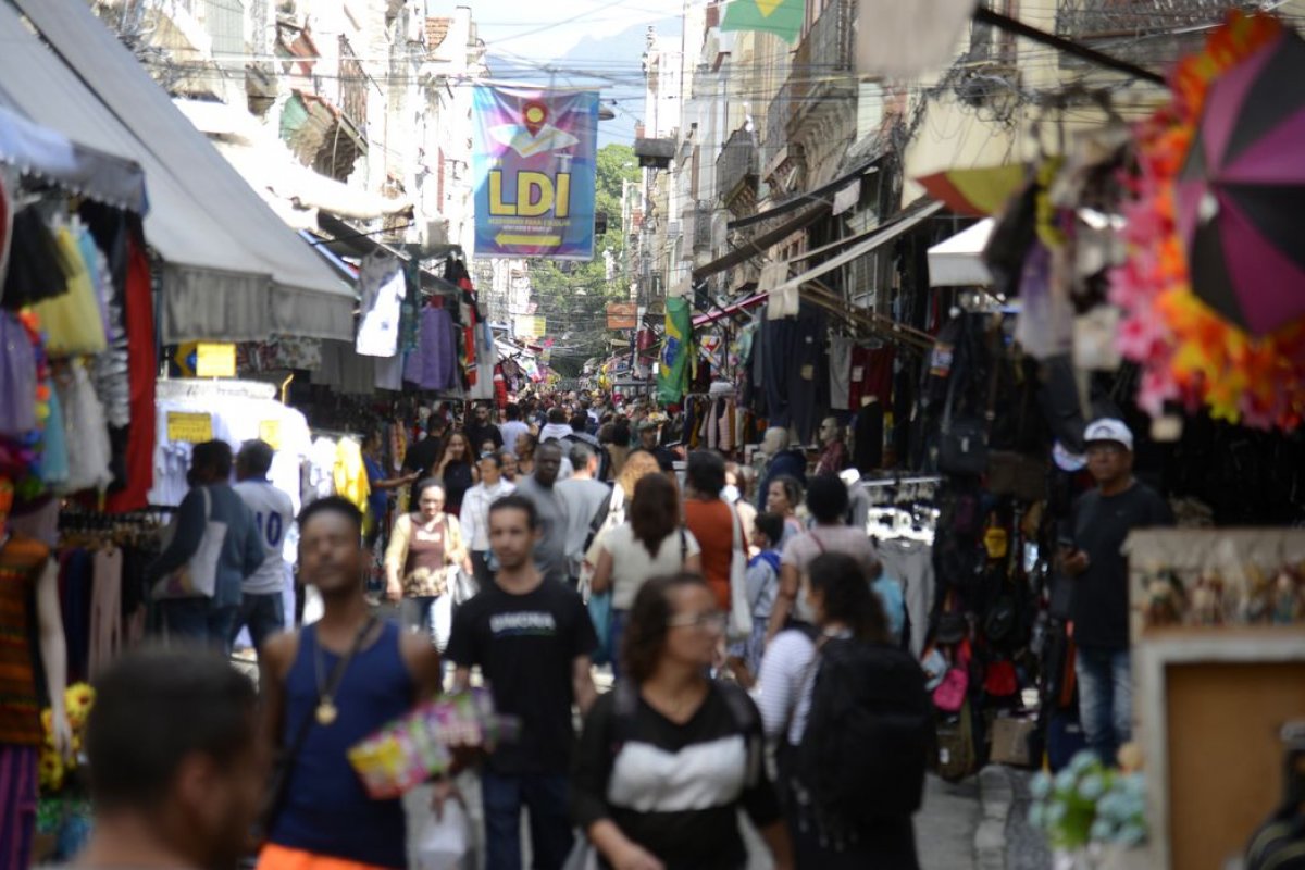 Intenção de Consumo das Famílias aumenta e é a maior desde 2015