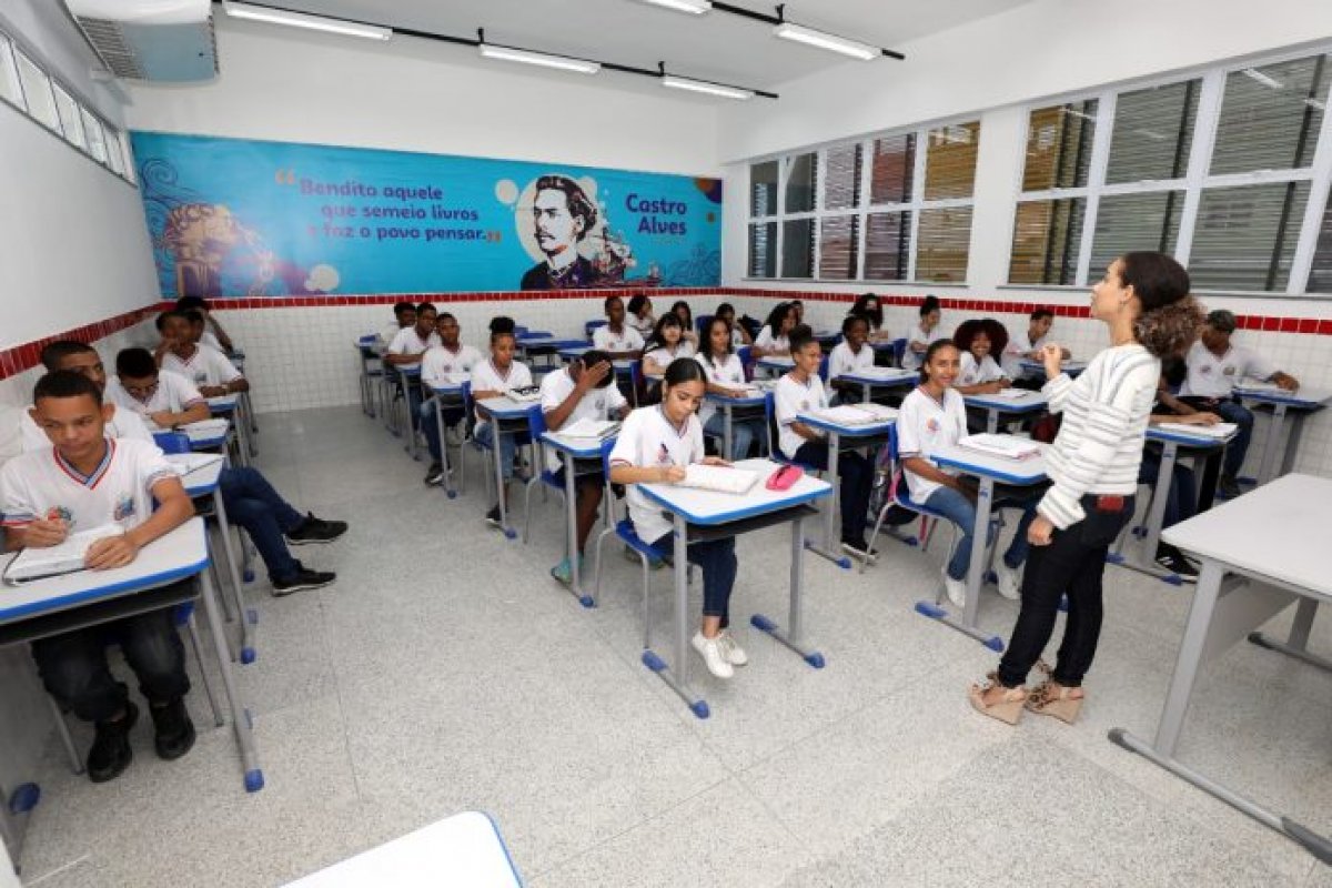 Secretaria de Educação da Bahia convoca 44 professores classificados na Seleção Pública
