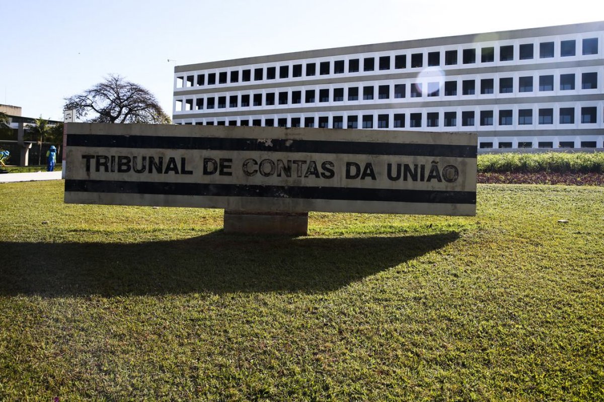 Auditoria do TCU revela fragilidades que atrasaram a implementação do Novo Ensino Médio