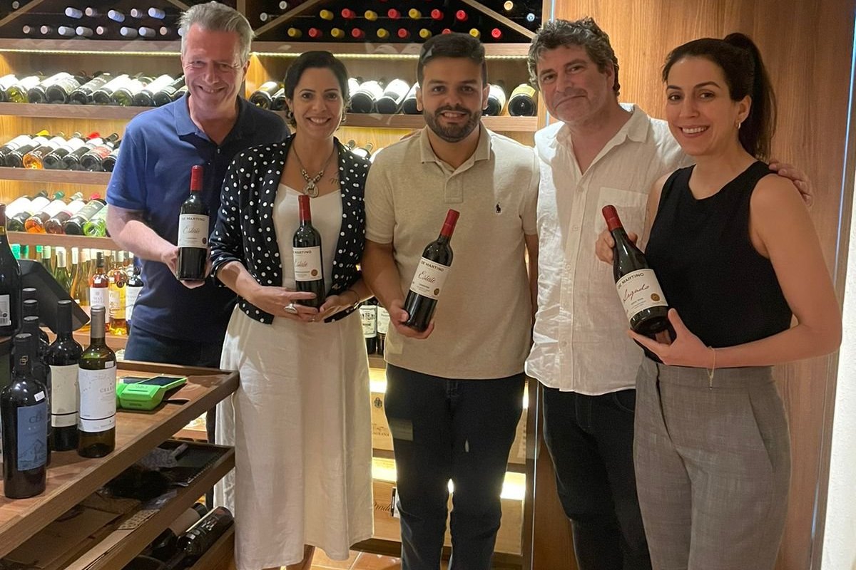 Representante da De Martino, uma das mais importantes vinícolas do Chile, visita a capital baiana! 