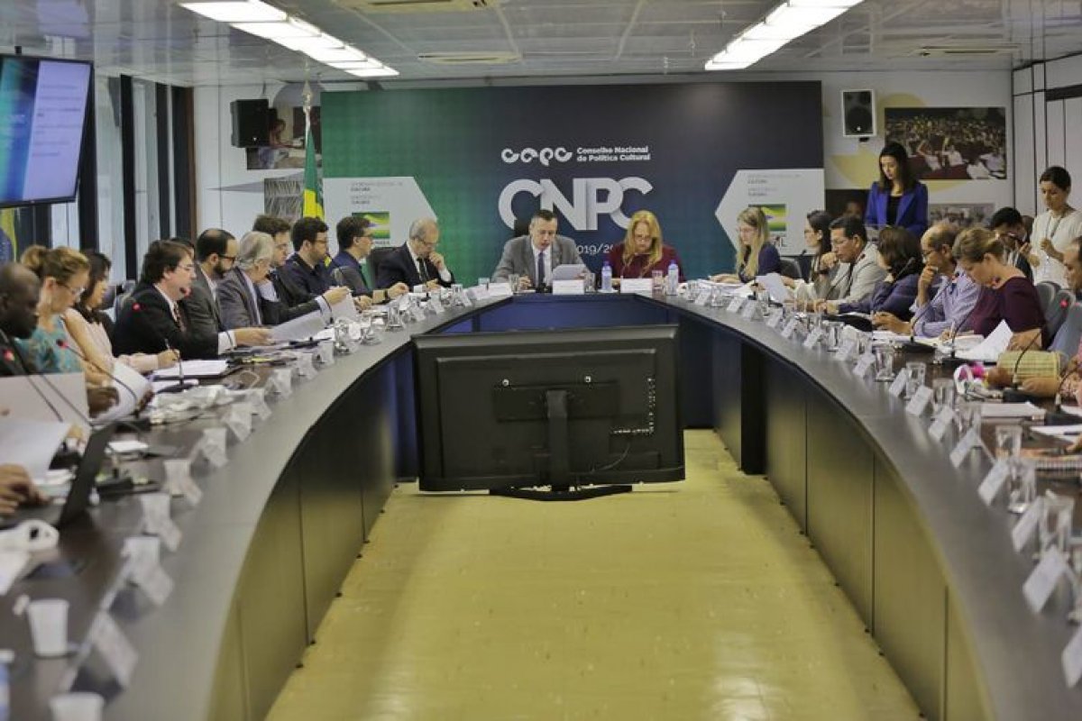Membros do Conselho Nacional de Política Cultural tomam posse
