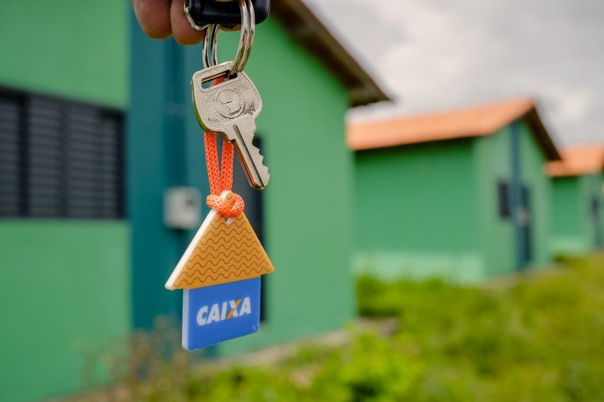 Caixa leiloa 900 imóveis em todo o país; saiba como participar