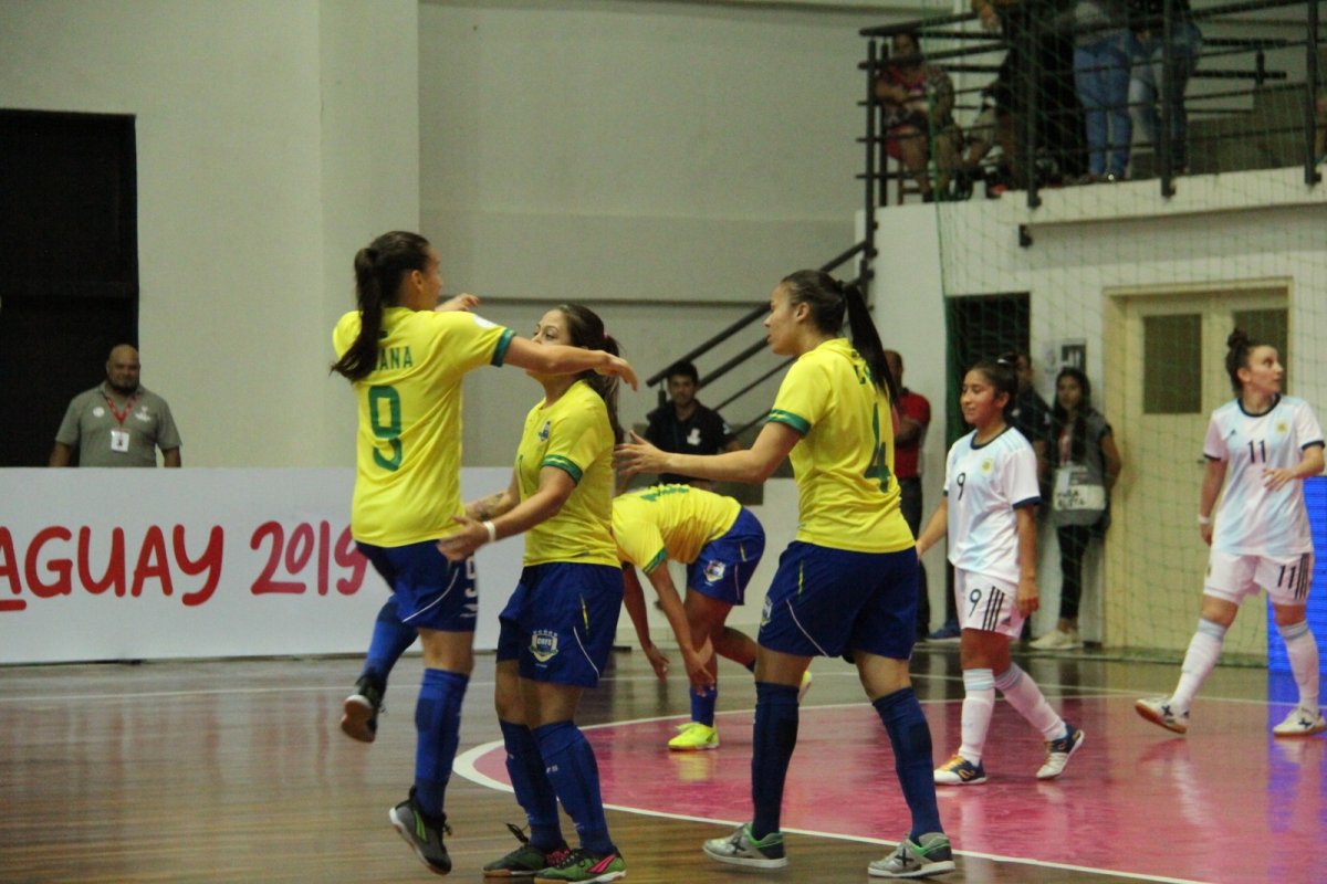 Seleção feminina de futsal vence a Argentina e conquista o hexa na Copa América 