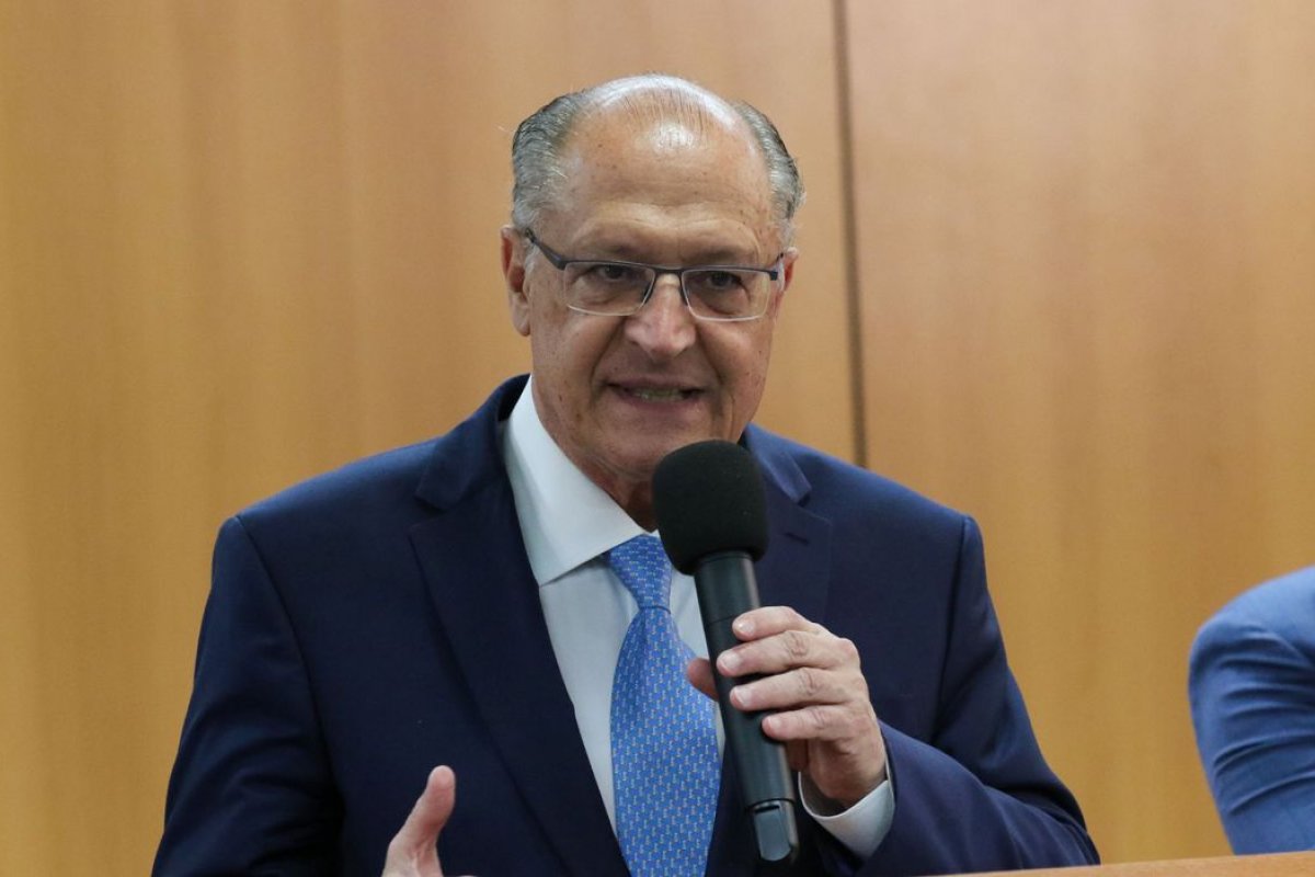 Alckmin elogia crescimento de 0,9% do PIB no 2º trimestre e defende redução da Selic