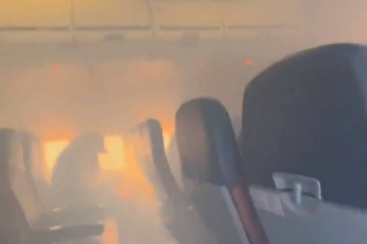 Vídeo: Avião da gol faz pouso de emergência após aparecimento de fumaça branca na aeronave; veja