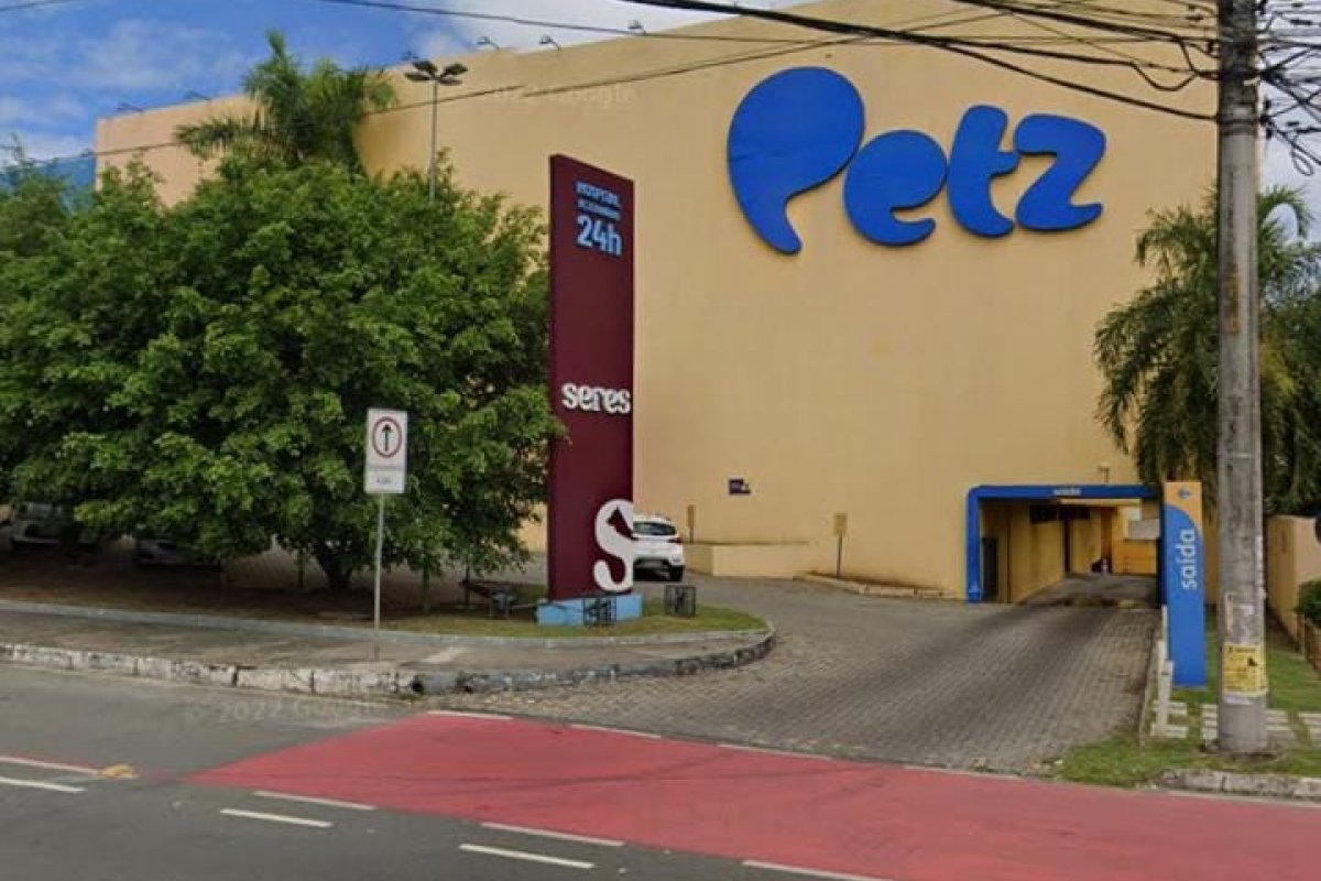 Professora é sequestrada ao sair de petshop na Avenida Paralela, em Salvador 