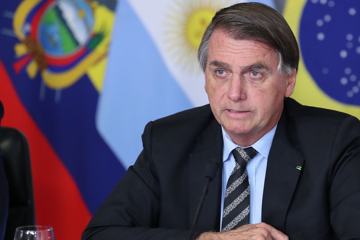 Bolsonaro fará nova cirurgia no instestino no dia 12 de setembro