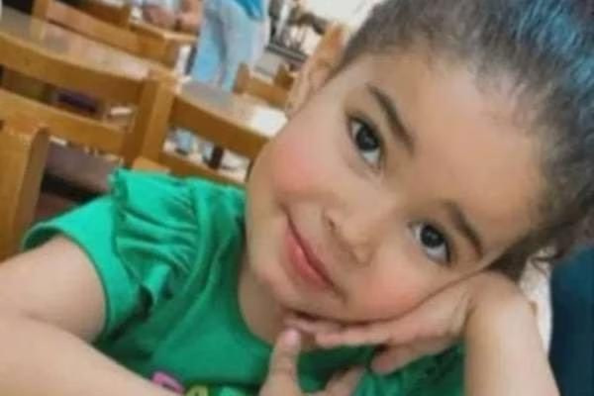 Menina de 3 anos é baleada na cabeça em ação da PRF, no Rio