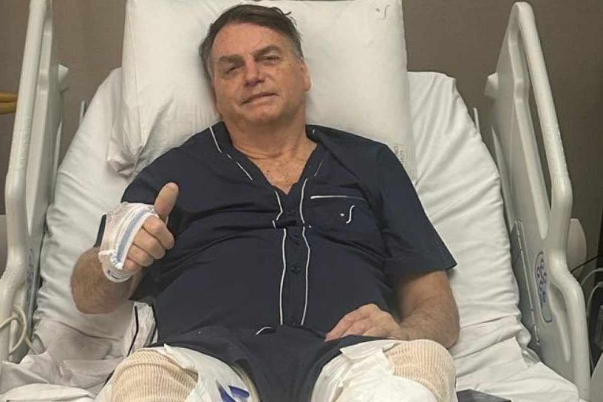 Bolsonaro tem 'excelente recuperação', diz boletim médico