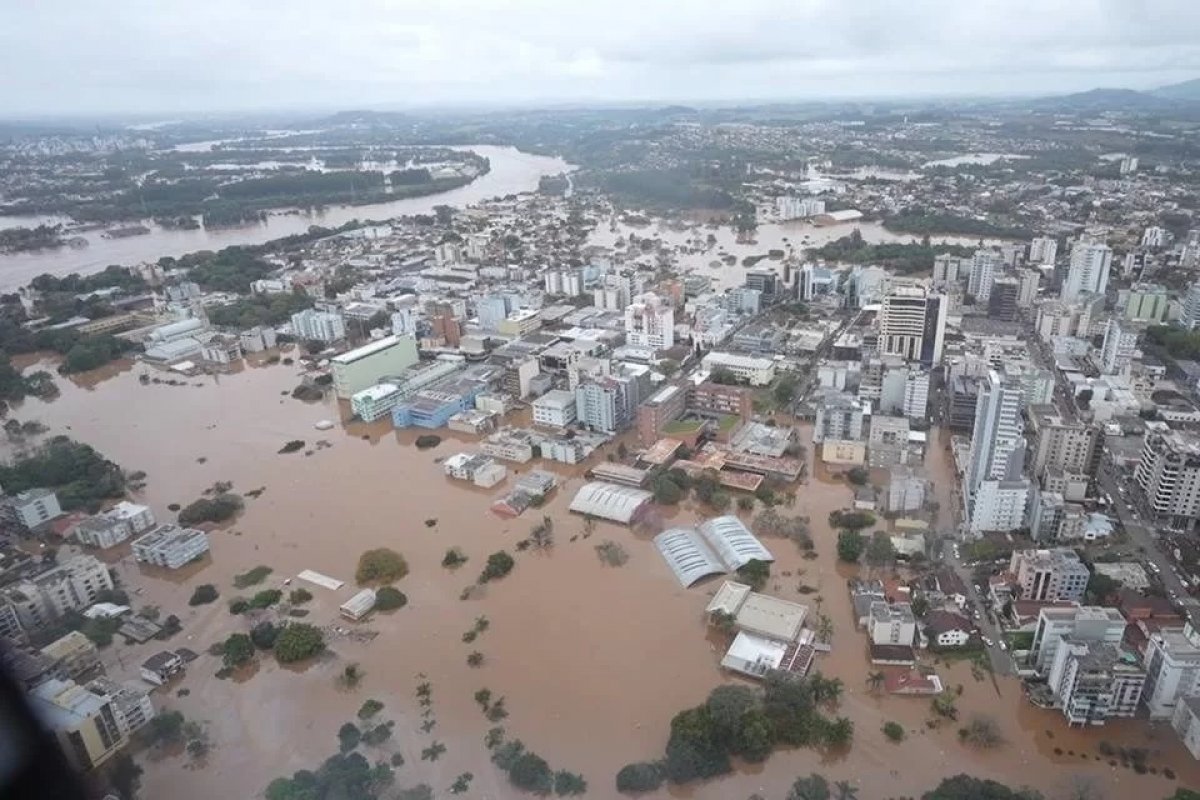 Greenpeace afirma que tragédias do RS poderiam ter sido evitadas e cobra governo, "Quantos mais precisarão morrer?" 