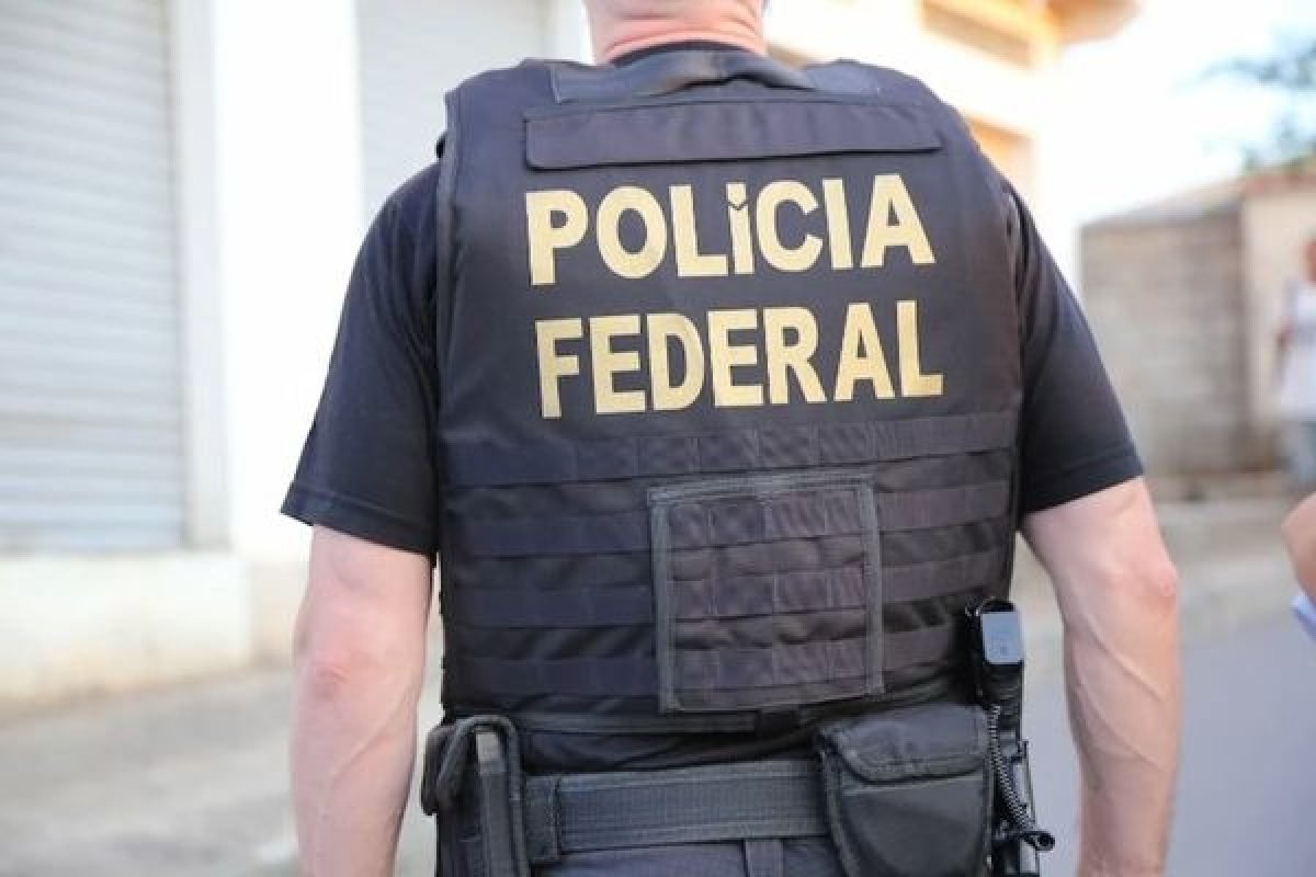 PF cumpre mandado contra acusado de compartilhar pornografia infantil na Bahia
