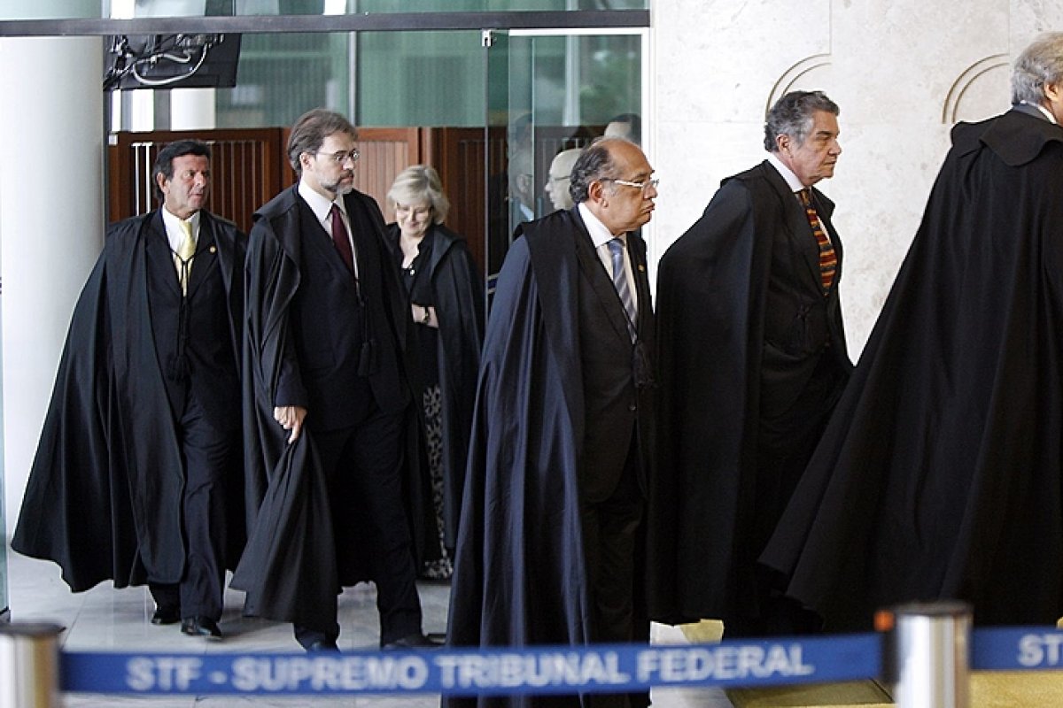 STF marca retorno do julgamento de 8 de janeiro no plenário virtual para próxima terça (26)