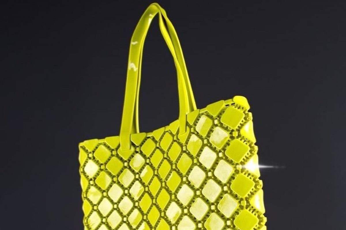 Melissa lança collab com o renomado designer japonês Hikaru  Matsumura!