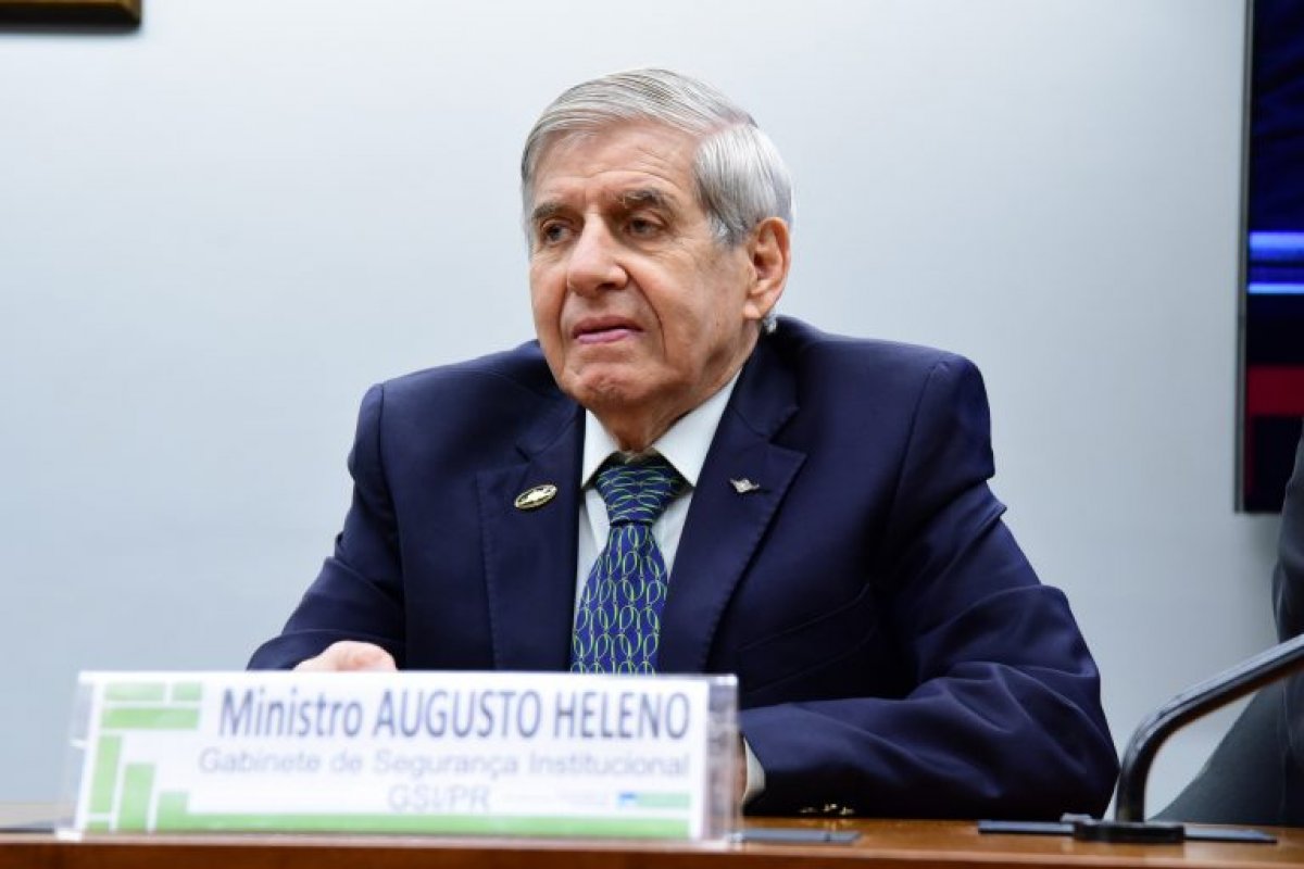 General Augusto Heleno será ouvido na próxima semana na CPMI do 8 de Janeiro