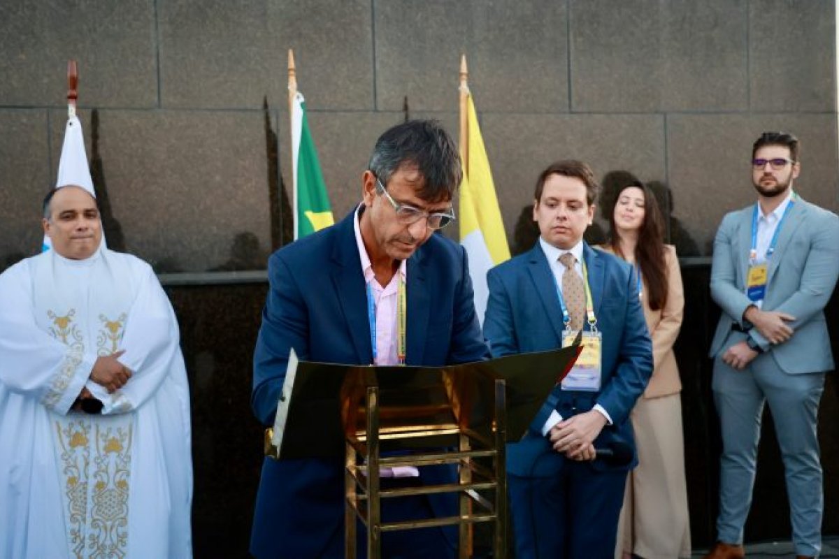 Representantes de 23 estados assinam carta-compromisso contra notícias falsas 