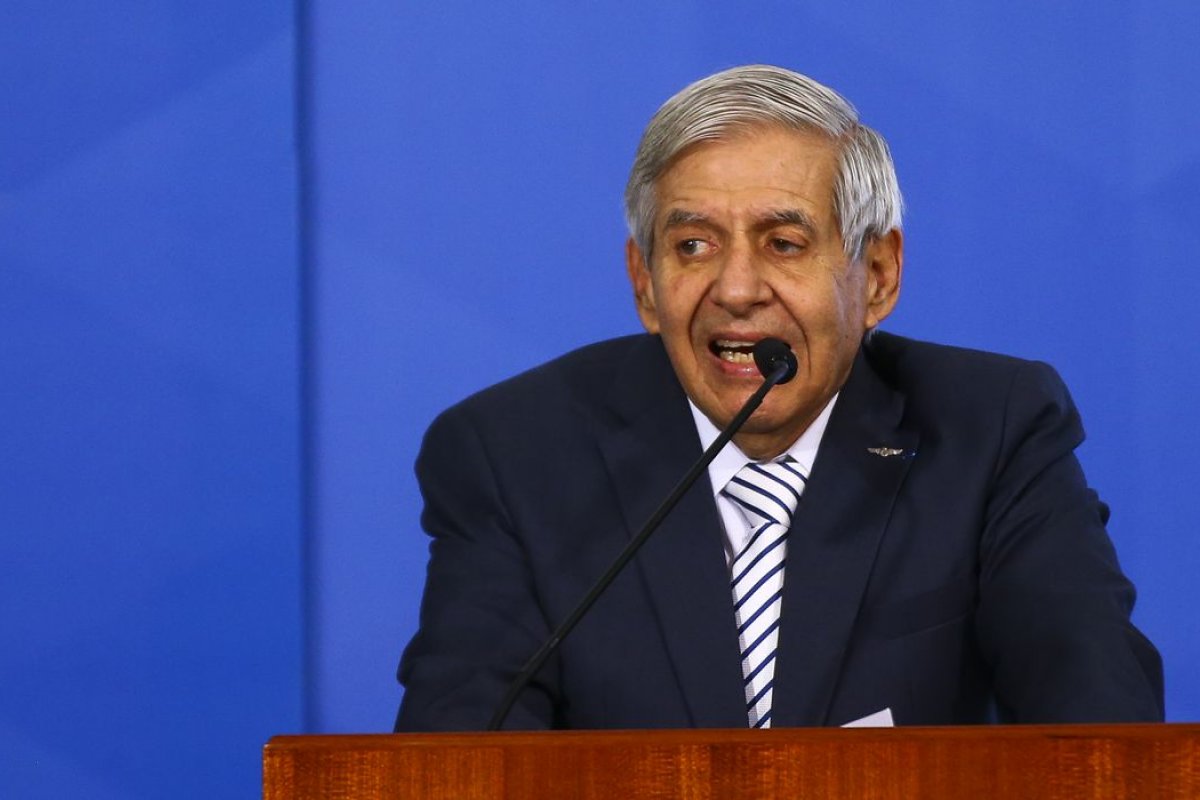 General Augusto Heleno afirma que comparecerá à CPMI do 8 de Janeiro