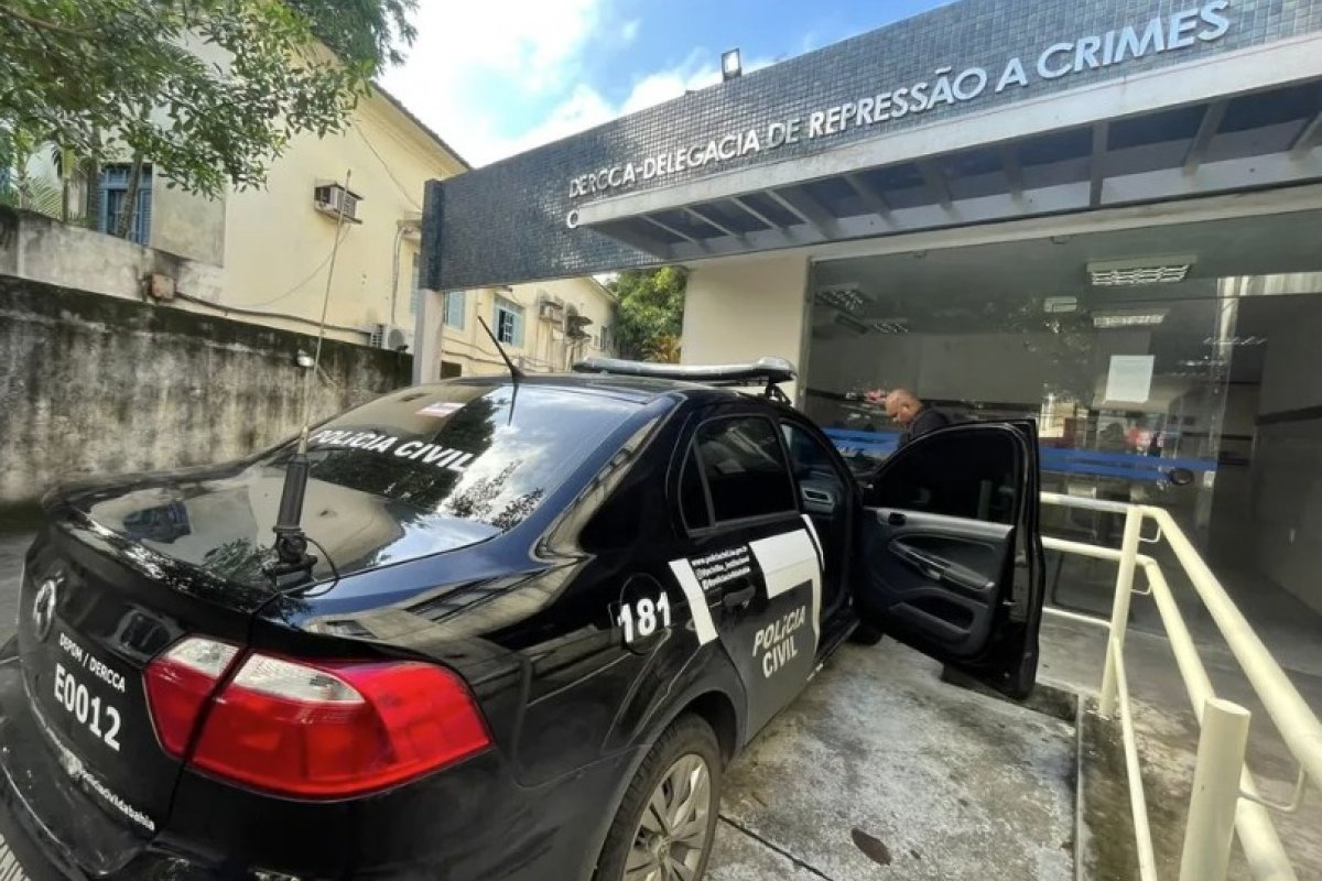 Adolescente de 13 anos é esfaqueado na casa da namorada em Salvador   